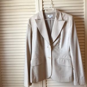 Lovely Ann Taylor Loft cream blazer!